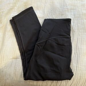Rare lululemon 23” leggings